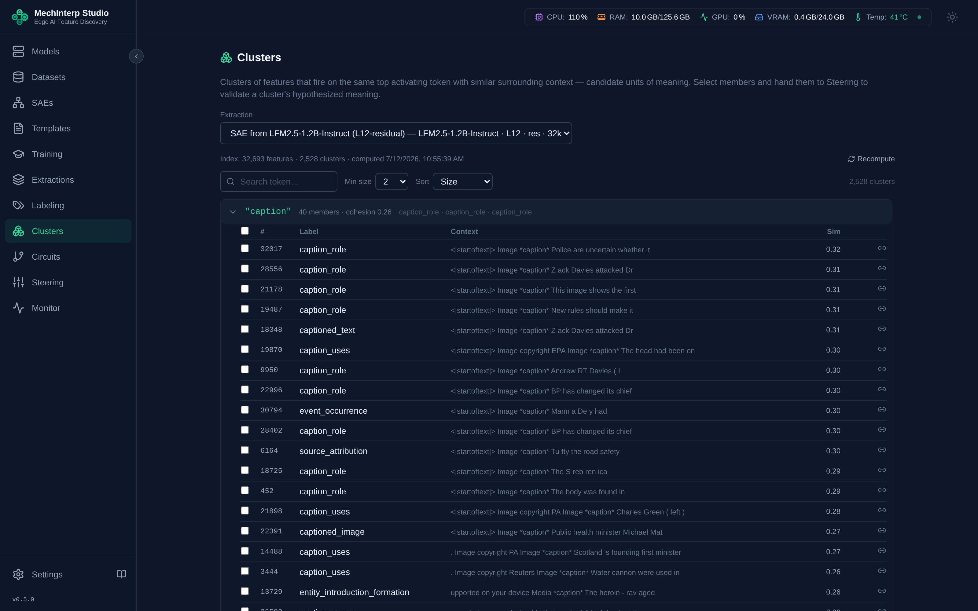 Expanded group showing member features, cleaned context snippets, and the select-all checkbox
